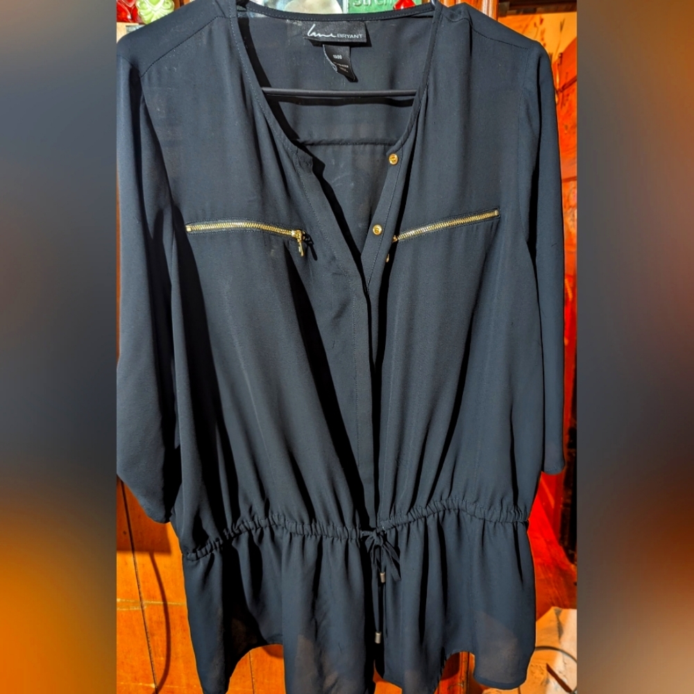 Lane Bryant Black w Gold Accents, Working Pockets Size 18/20